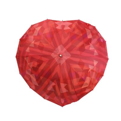 China creative double layer special heart wedding umbrella Custom Size Heart Shape Fiberglass Wedding Umbrella for Bride en venta