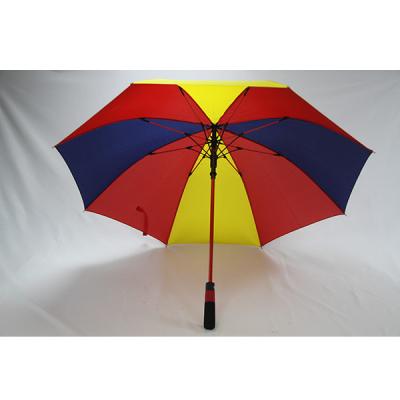 China BSCI-Pongézijdestof Drie Paraplu's van het Kleuren de Gezamenlijke Kleurrijke Golf Te koop