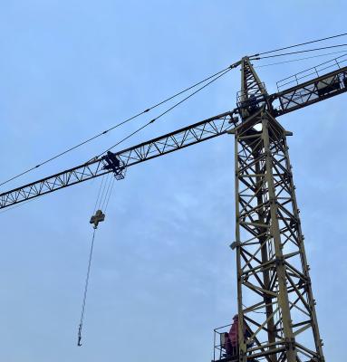 China Luffing Jib Hammer Head Tower Crane 6 Ton for sale
