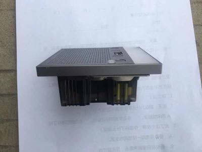 China Interruptor teledirigido inteligente de la red de WIFI con el panel táctil 86*92 del LCD en venta