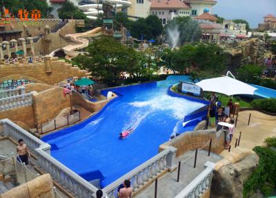 Chine Simulateur surfant de planche à roulettes de Flowrider d'eau de vague de piscine d'équipement attrayant de parc aquatique à vendre