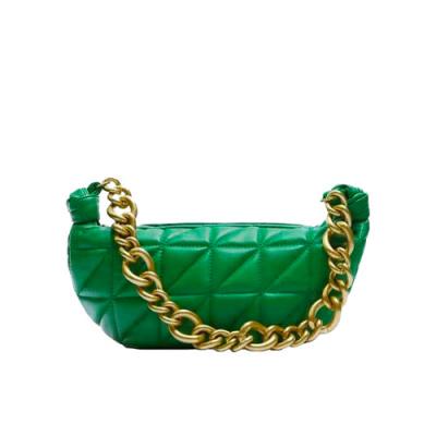 China Quilted Green Womens Leather Bag OEM Thick Chain Shoulder Bag for sale