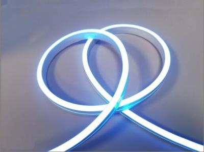 China Sinais de néon LED 3535 coloridos reguláveis ​​24 V multifuncionais à venda