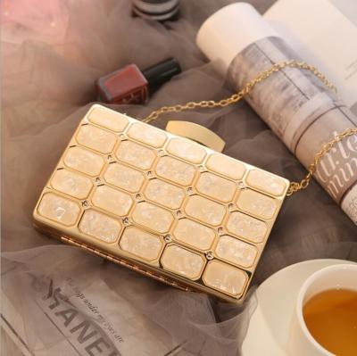 China Glitter Gold Acrylic Rectangle Purse Frame 17*11*2.5cm for sale