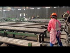 Yuhong Group steel pipe fixed length --cutting workshop