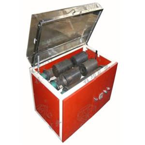 China XMB 0.5L 1L Laboratory Disc Mill Three Roll Four Cylinder for sale