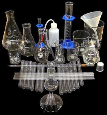 China Botellas de cristal del laboratorio ácido de los materiales, conductividad termal baja de los vidrios del laboratorio de ciencia en venta