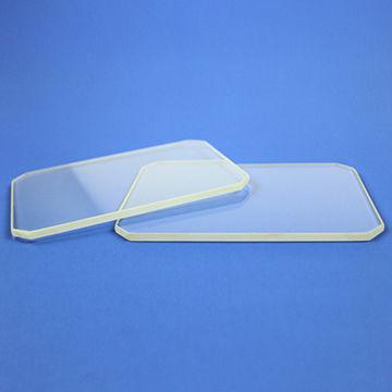 中国 高い純度は石英ガラスの版のモールス6.5硬度2.2g/Cm3密度の石英ガラスの版を 販売のため