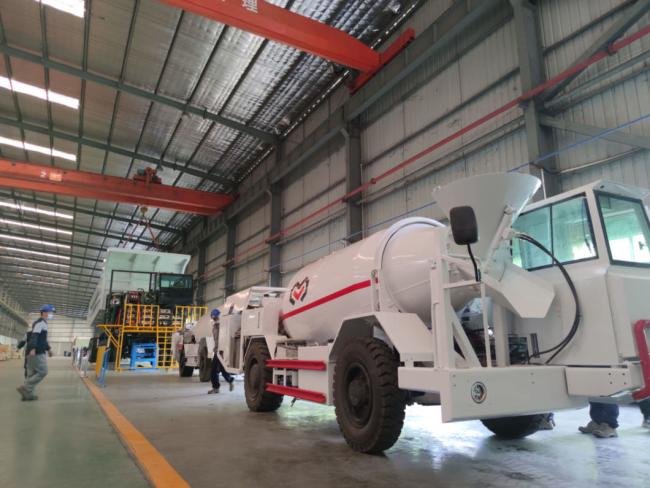 Carbon Free Emission Eco Friendly Electric Underground Mining Equipment 14ton SL14 Battery Underground Mining Loader