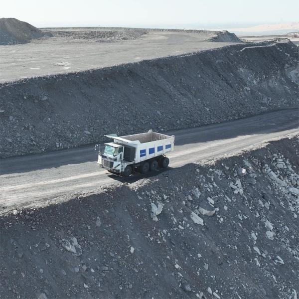Quality Mining Dump Truck Price Mining Truck Capacity 165ton for sale