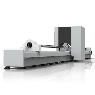 中国 1.5kw Low Cost Tube Metal Laser Cutting Machine For Sale 販売のため