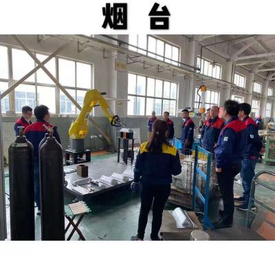 China 3D Robot Fiber Laser Welding Machine Price 5 axis Robot Laser Cutter For Sale à venda