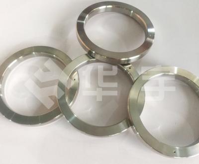 China anillo material de la junta del hierro suave de la junta del bx 304SS de la junta de alta presión de ASME B16.20 BX en venta