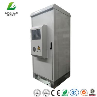 China 40U Telecom Equipment Cabinet , Outdoor Enclosures For Electrical Equipment for sale