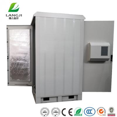 Chine Cabinets extérieurs de batterie de 30U 32U pour la station de base solaire à vendre
