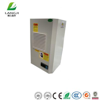 Chine Wall Mounted Outdoor Computer Cabinet 300W 16U 19