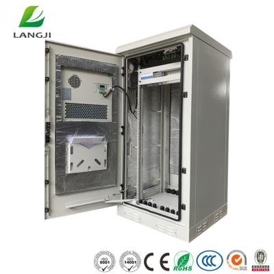 China IP55 19 Inch Rack Outdoor Climate Controlled Enclosure for sale