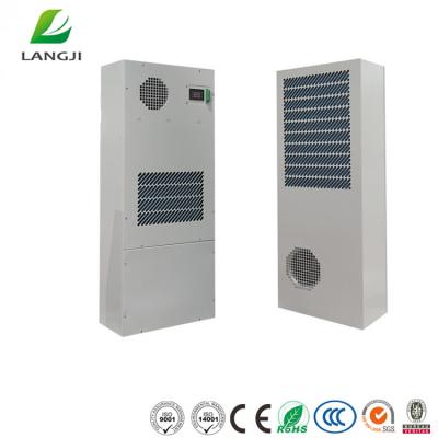 China 2500W AC Power Industrial Cabinet Ac Unit , Cabinet Type Air Conditioner for sale