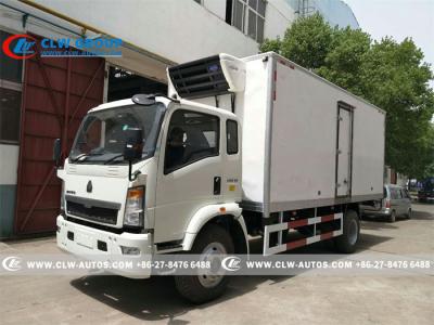 China LHD RHD Sinotruk HOWO 4X2 5Ton Refrigerated Van Truck for sale