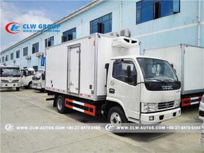 China Dongfeng  model 5tons Small seafood refrigerated Transport Delivery and Cooler Freezer Refrigerator Van Truck for sale