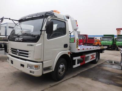 China Dongfeng 4 X 2 120hp Commercial Tow Truck , LHD RHD 5 Ton Heavy Wrecker Trucks for sale