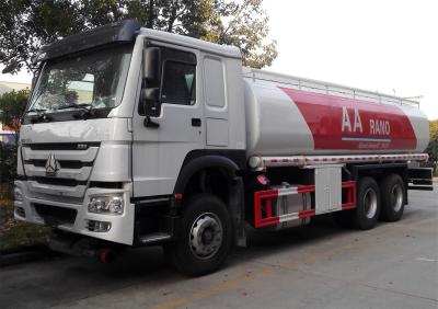 China Petrol Diesel Tank Fuel Delivery Truck 20 Ton 25000 Liters High Performance for sale