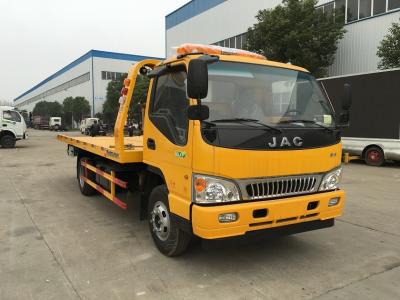 China Small Road JAC 6 Wheel Flatbed Recovery Tow Truck 4 Ton For Towing Broken Cars for sale