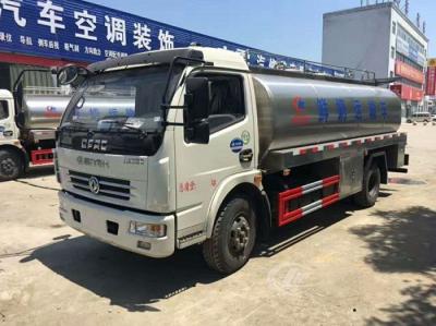 China 304 Stainless Steel Tanker Trailers , Dongfeng 8cbm Fresh Milk Delivery Tanker Truck for sale