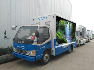 China Camión móvil de la publicidad de JAC P4 Digitaces, camión llevado colorido de la pantalla para la promoción del teléfono de VIVO en venta