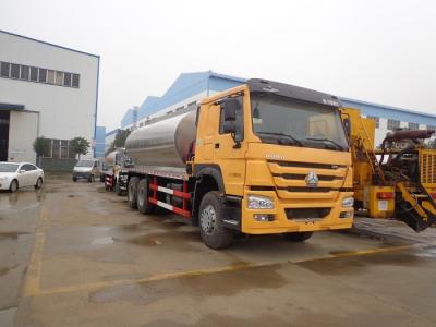 Chine camions de réservoirs de distribution du bitume 16CBM et remorques Howo 10 couches d'isolation de la roue trois à vendre