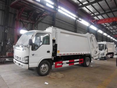 China 120hp Back Loader Garbage Truck , 5m3 Isuzu 600P 5cbm Refuse Compactor Waste Truck for sale
