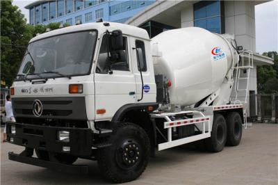 中国 建設プロジェクトのためのDongfeng 6x4の炭素鋼10CBMのトラックミキサのトラック 販売のため
