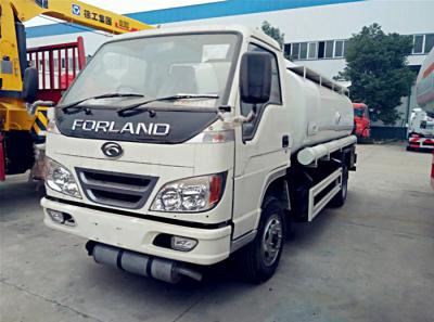 China Forland 5cbm Fuel Oil Dispenser and Delivery Tank Truck , 4*2 Petrol Diesel Refueling truck for sale