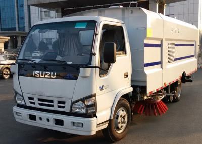 China ISUZU 115HP LHD personalizou o caminhão do vácuo da vassoura de rua com pulverizador de água de alta pressão à venda
