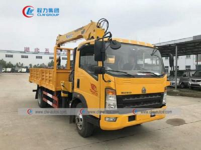 Chine Q235 grue télescopique montée par camion de l'acier au carbone CLW Howo à vendre