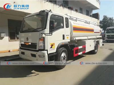 Κίνα Φορτηγό βυτιοφόρων βενζίνης Howo 8m3 με το διανομέα που ξαναγεμίζει το σύστημα προς πώληση