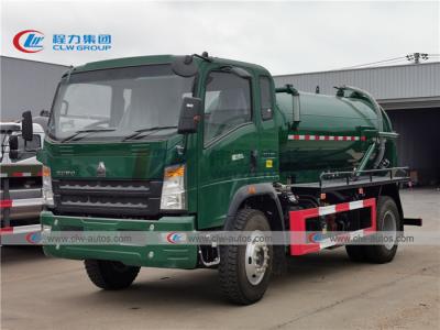 China Camión séptico del chino Howo 5T vacío de RHD con la bomba de Italia en venta