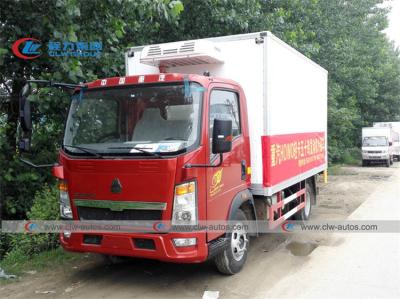 China 3T Seafood Refrigerated Truck Trailer With Thermo King Freezer for sale