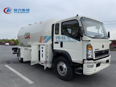 중국 Sinotruk HOWO 4x2 15m3 12m3 LPG 가스 밥테일 유조선 트럭 판매용