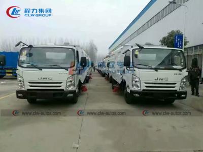 China 4 X 2 142HP 8CBM JMC Truck Mounted Street Sweeper City Road Cleaning Machine for sale
