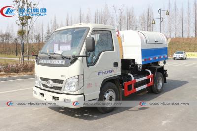 China 4 CBM Dongfeng Hydraulic Hook Lifting Truck For Garbage Collection for sale