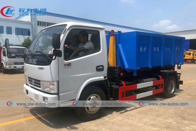 China Dongfeng Hydraulic Hook Auto Tipping Garbage Collection Truck 4-6 CBM for sale