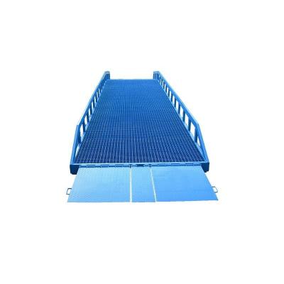 China Customized Container Loading Platform , Warehouse Electric Hydraulic Dock Leveler Hydraulic Ramp For Truck for sale