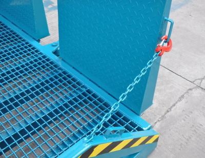 China Electrical Pump Adjustable Mobile Dock Ramp 8000kg Capacity for sale