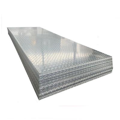 China JIS Anti Slip Stainless Steel Chequered Plate 0.25mm - 6mm Thickness for sale