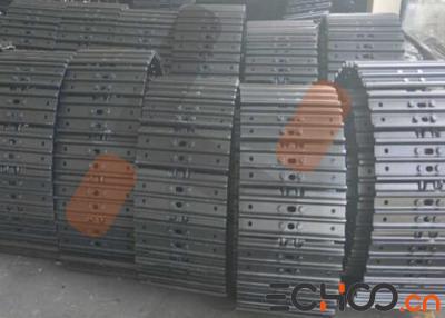 China Volvo EC150 Stainless Steel Excavator Track Chain With Deep Sensing Hardened Tread for sale