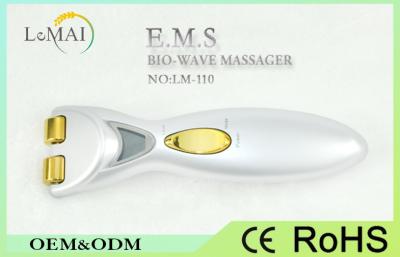 China Handheld Facial Vibration Massager LCD Digital Screen For Balance Oil Secretion for sale