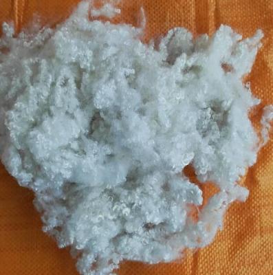 Chine PET à faible fusion Fibre de polyester à faible humidité avec une bonne résistance à l'abrasion à vendre