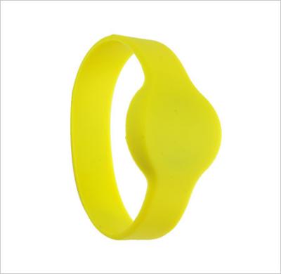 China Access Control RFID Chip Wristband Oval Shaped Watch Dial Silicone Material for sale