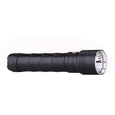 China Safe 5W Usb Rechargeable LED Flashlight With Power Bank 350m Lighting Distance for sale